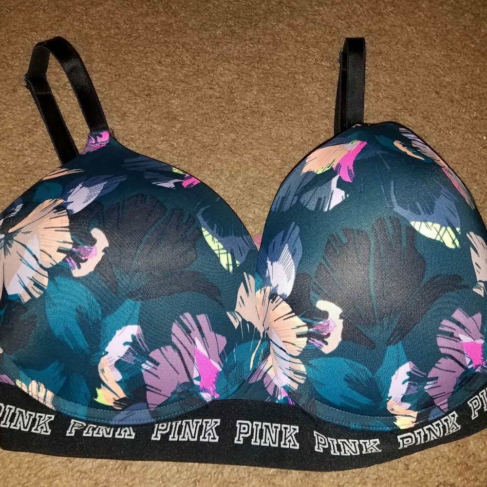 NWOT Pink by VS Bra